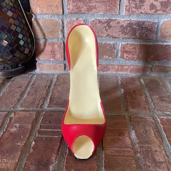 NIB Blush Pumped Up Red Heel Wine Bottle Holder - Picture 2 of 7